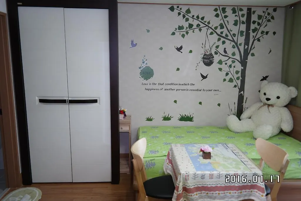 Green House Hotel Busan Homestay